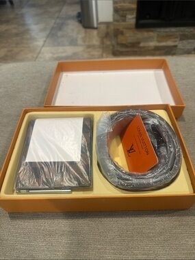 Brown Leather Belt and wallet gift set